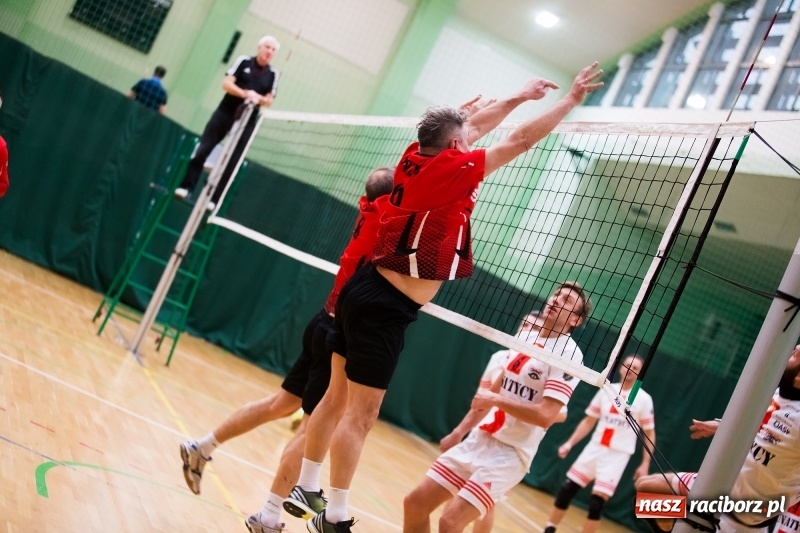 Zdjęcie w galerii na portalu naszraciborz.pl: RLPS: Zwycięstwa faworytów w IX kolejce wiadomości z regionu