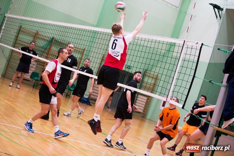 Zdjęcie w galerii na portalu naszraciborz.pl: RLPS: Zwycięstwa faworytów w IX kolejce wiadomości z regionu