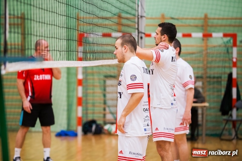 Zdjęcie w galerii na portalu naszraciborz.pl: RLPS: Zwycięstwa faworytów w IX kolejce wiadomości z regionu