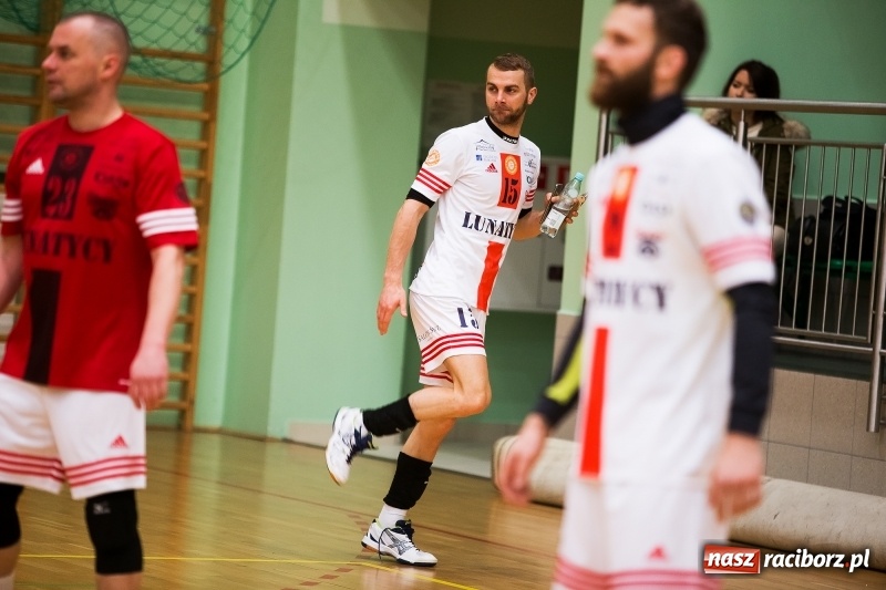 Zdjęcie w galerii na portalu naszraciborz.pl: RLPS: Zwycięstwa faworytów w IX kolejce wiadomości z regionu