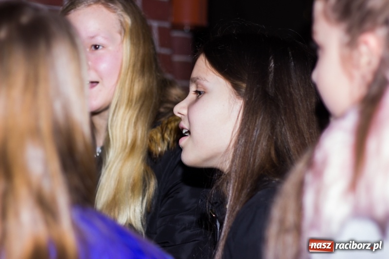 Zdjęcie w galerii na portalu naszraciborz.pl: Motocyklowe kolędowanie przy żłóbku wiadomości z regionu