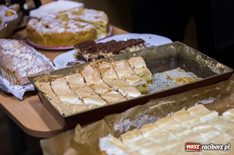 Zdjęcie w galerii na portalu naszraciborz.pl: Motocyklowe kolędowanie przy żłóbku wiadomości z regionu