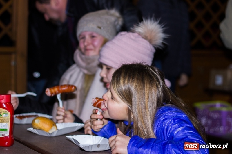 Zdjęcie w galerii na portalu naszraciborz.pl: Motocyklowe kolędowanie przy żłóbku wiadomości z regionu