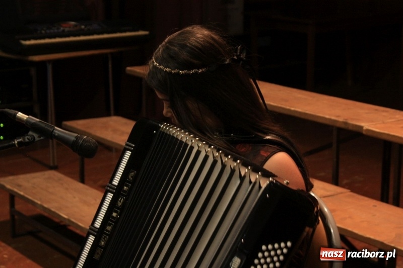 Zdjęcie w galerii na portalu naszraciborz.pl: Wieczór Kolęd w Krzanowicach za nami wiadomości z regionu