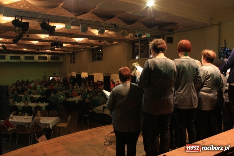 Zdjęcie w galerii na portalu naszraciborz.pl: Wieczór Kolęd w Krzanowicach za nami wiadomości z regionu