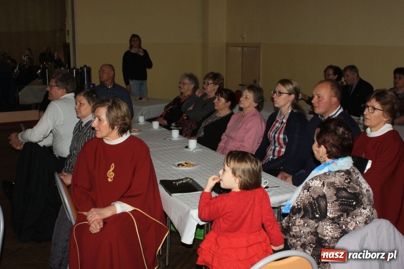 Zdjęcie w galerii na portalu naszraciborz.pl: Wieczór Kolęd w Krzanowicach za nami wiadomości z regionu
