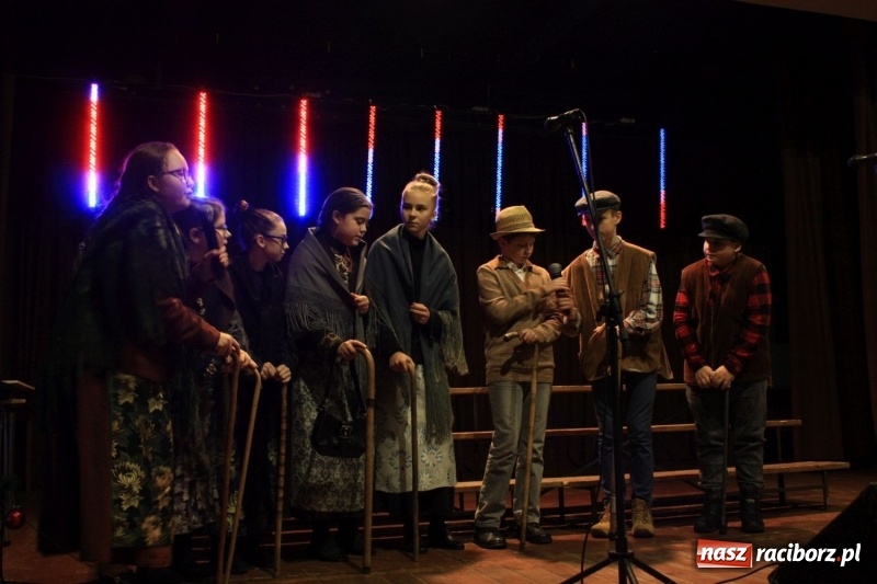 Zdjęcie w galerii na portalu naszraciborz.pl: Wieczór Kolęd w Krzanowicach za nami wiadomości z regionu