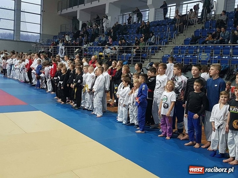 Zdjęcie w galerii na portalu naszraciborz.pl: Zawodnicy Sparty Kuźnia Raciborska rozpoczęli nowy sezon ligi dzieci i młodzieży w Ju-Jitsu wiadomości z regionu