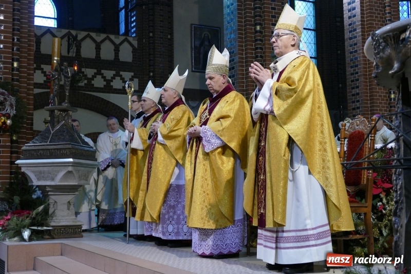 Zdjęcie w galerii na portalu naszraciborz.pl: Gliwicki biskup ma pomocnika wiadomości z regionu