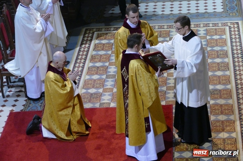 Zdjęcie w galerii na portalu naszraciborz.pl: Gliwicki biskup ma pomocnika wiadomości z regionu
