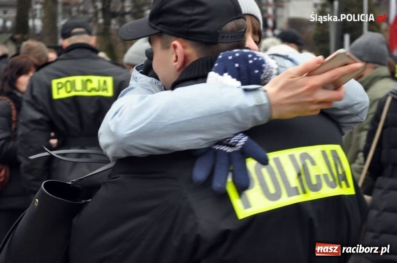 Zdjęcie w galerii na portalu naszraciborz.pl: Śląski garnizon policji ma 217 nowych stróżów prawa wiadomości z regionu