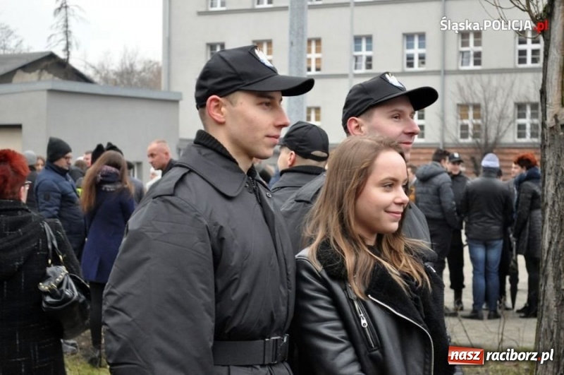 Zdjęcie w galerii na portalu naszraciborz.pl: Śląski garnizon policji ma 217 nowych stróżów prawa wiadomości z regionu