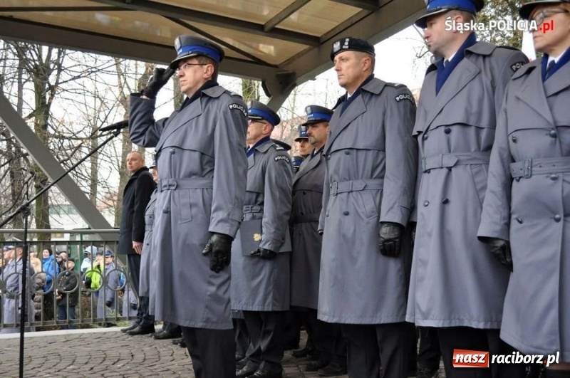 Zdjęcie w galerii na portalu naszraciborz.pl: Śląski garnizon policji ma 217 nowych stróżów prawa wiadomości z regionu