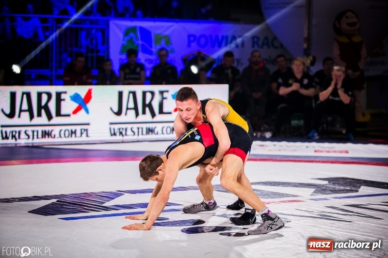 Zdjęcie w galerii na portalu naszraciborz.pl: Wygrana Unii Racibórz na pożegnanie z KLZ  wiadomości z regionu