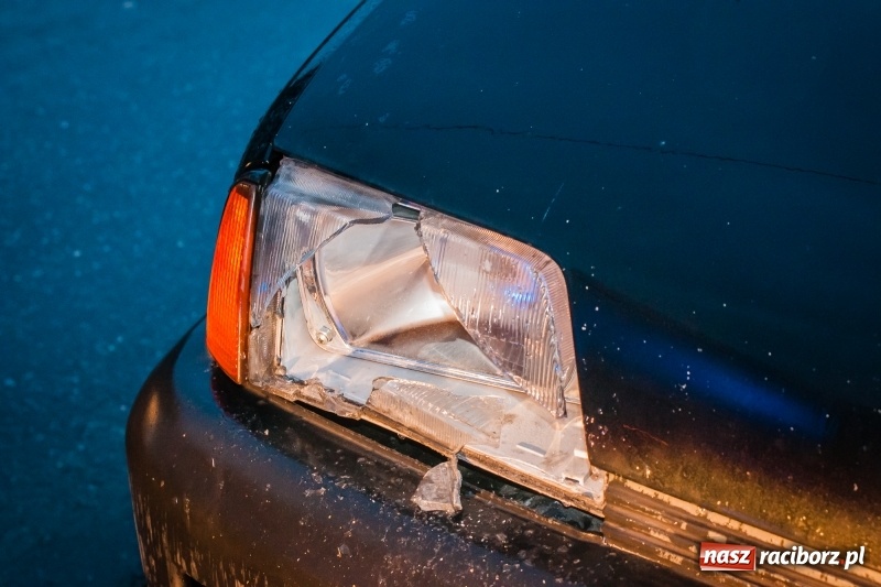 Zdjęcie w galerii na portalu naszraciborz.pl: Zderzenie czterech samochodów na ulicy Kozielskiej w Raciborzu  wiadomości z regionu