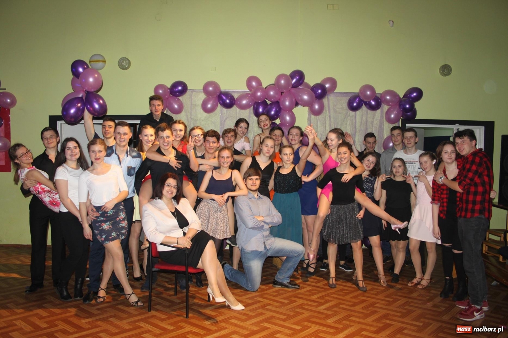 Zdjęcie w galerii na portalu naszraciborz.pl: Roztańczony MDK, czyli talenty ziemi raciborskiej wiadomości z regionu