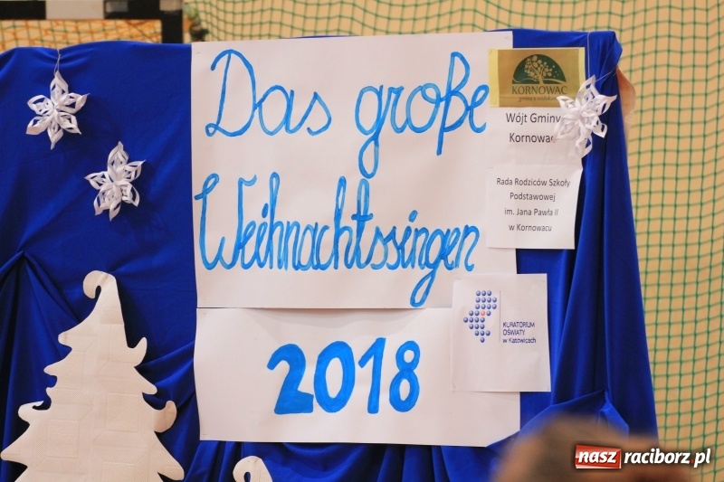 Zdjęcie w galerii na portalu naszraciborz.pl: Kolędy w języku niemieckim zabrzmiały w szkole w Kornowacu wiadomości z regionu
