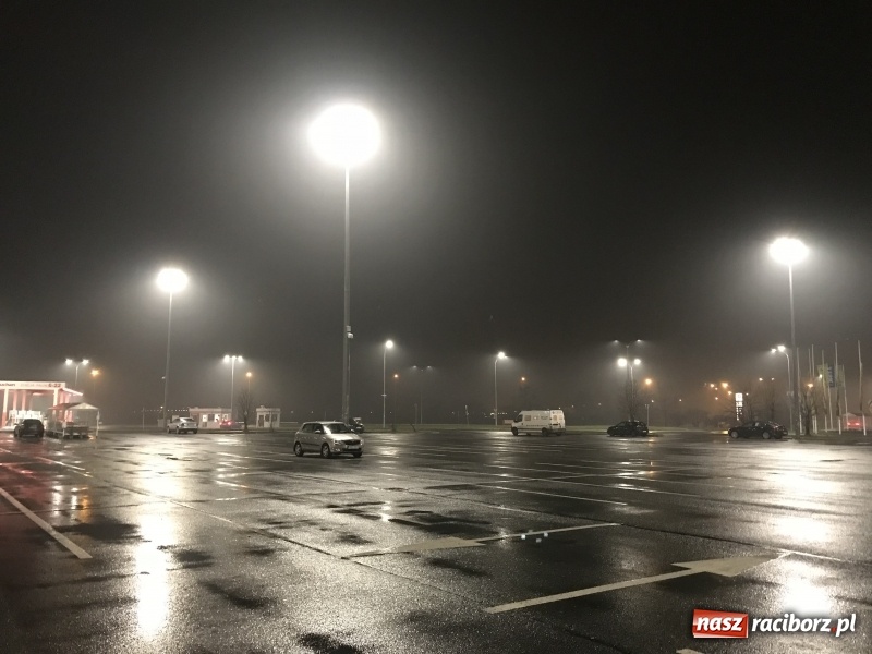 Zdjęcie w galerii na portalu naszraciborz.pl: Czy LEDy sprawdzają się w Raciborzu? Porównaliśmy stare i nowe oświetlenie ulic wiadomości z regionu