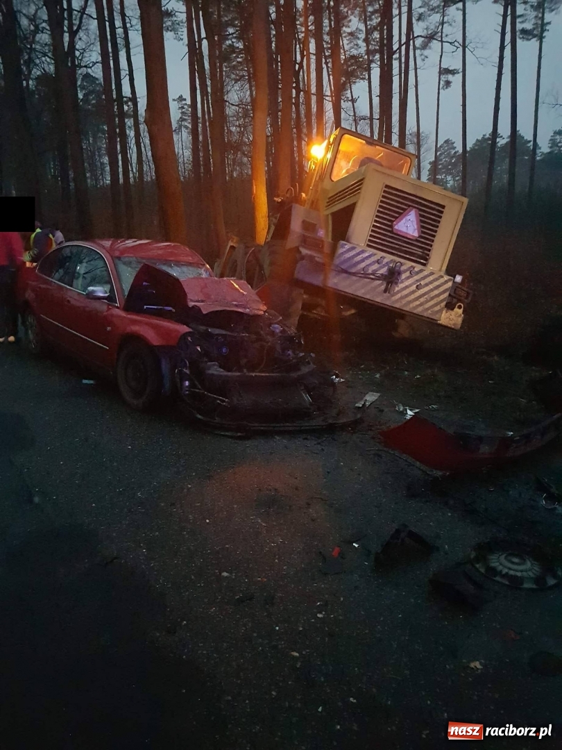 Zdjęcie w galerii na portalu naszraciborz.pl: Kolizja na trasie Kuźnia Raciborska - Nędza wiadomości z regionu