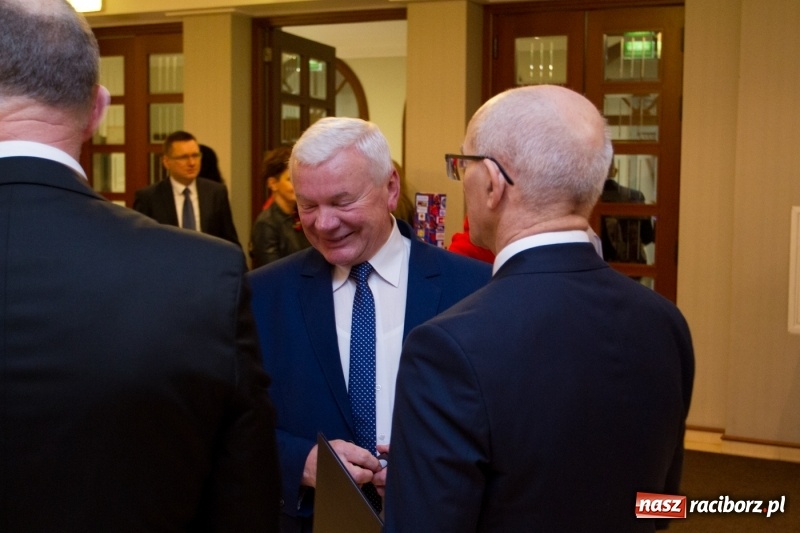 Zdjęcie w galerii na portalu naszraciborz.pl: Raciborzowi brakuje dobrze płatnych miejsc pracy. Portugalczycy, Szwedzi, Holendrzy rozważają inwestycje w naszym mieście wiadomości z regionu