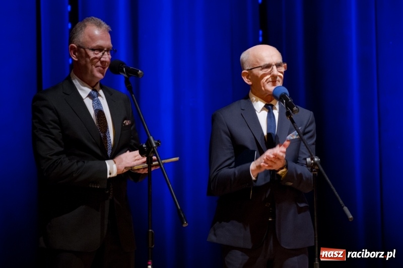Zdjęcie w galerii na portalu naszraciborz.pl: Raciborzowi brakuje dobrze płatnych miejsc pracy. Portugalczycy, Szwedzi, Holendrzy rozważają inwestycje w naszym mieście wiadomości z regionu