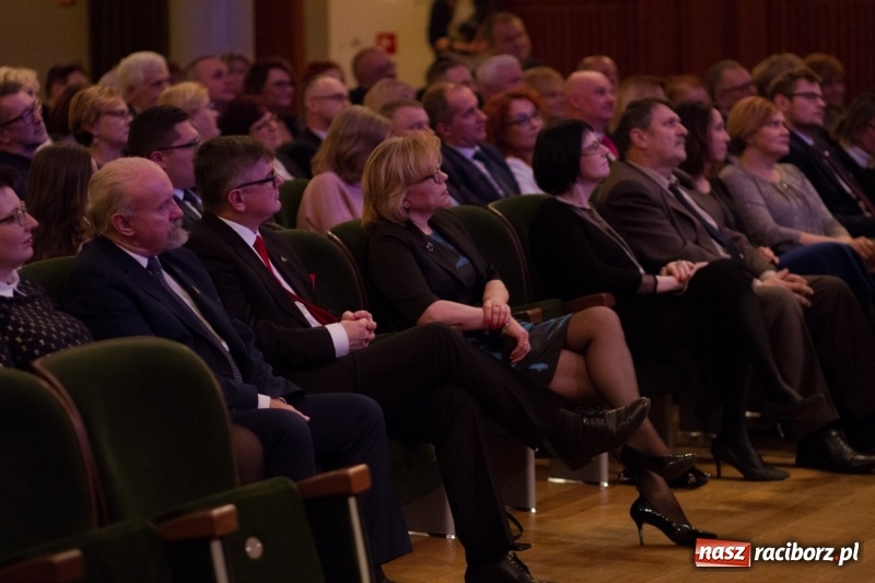 Zdjęcie w galerii na portalu naszraciborz.pl: Raciborzowi brakuje dobrze płatnych miejsc pracy. Portugalczycy, Szwedzi, Holendrzy rozważają inwestycje w naszym mieście wiadomości z regionu