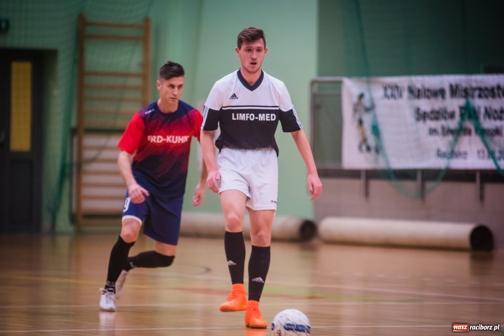Zdjęcie w galerii na portalu naszraciborz.pl: HLPN: Piątek z I ligą futsalu wiadomości z regionu