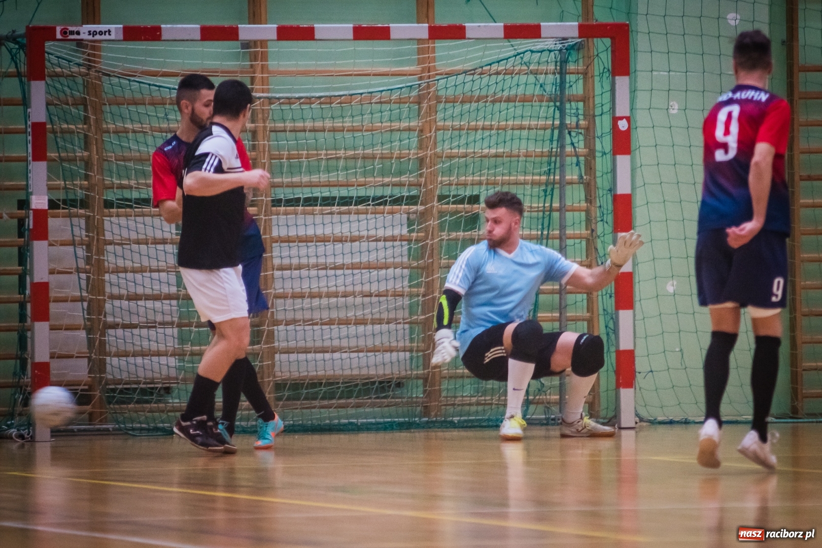 Zdjęcie w galerii na portalu naszraciborz.pl: HLPN: Piątek z I ligą futsalu wiadomości z regionu