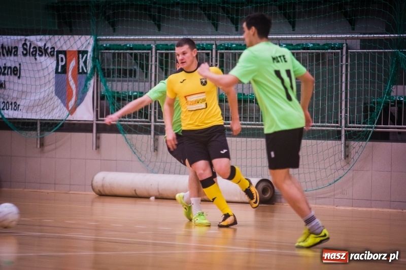 Zdjęcie w galerii na portalu naszraciborz.pl: HLPN: Piątek z I ligą futsalu wiadomości z regionu
