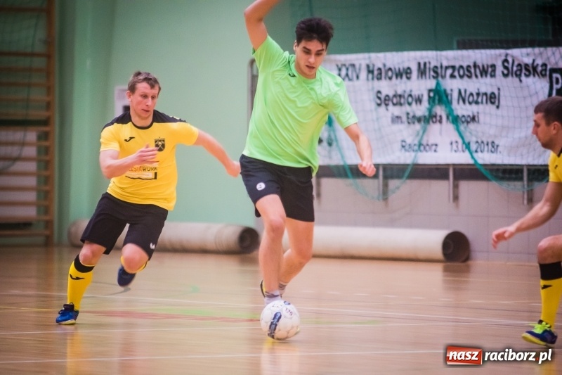 Zdjęcie w galerii na portalu naszraciborz.pl: HLPN: Piątek z I ligą futsalu wiadomości z regionu
