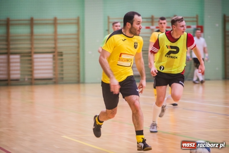Zdjęcie w galerii na portalu naszraciborz.pl: HLPN: Piątek z I ligą futsalu wiadomości z regionu
