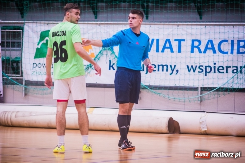 Zdjęcie w galerii na portalu naszraciborz.pl: HLPN: Piątek z I ligą futsalu wiadomości z regionu