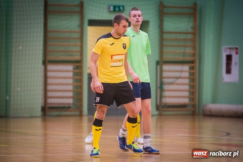 Zdjęcie w galerii na portalu naszraciborz.pl: HLPN: Piątek z I ligą futsalu wiadomości z regionu
