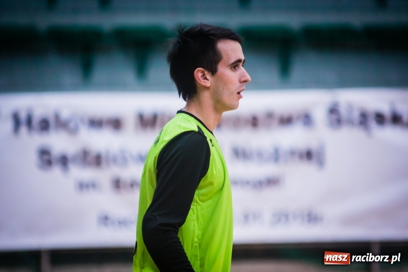 Zdjęcie w galerii na portalu naszraciborz.pl: Mistrzostwa Sędziów Piłki Nożnej w Arenie Rafako. Podokręg Racibórz nie obronił tytułu wiadomości z regionu