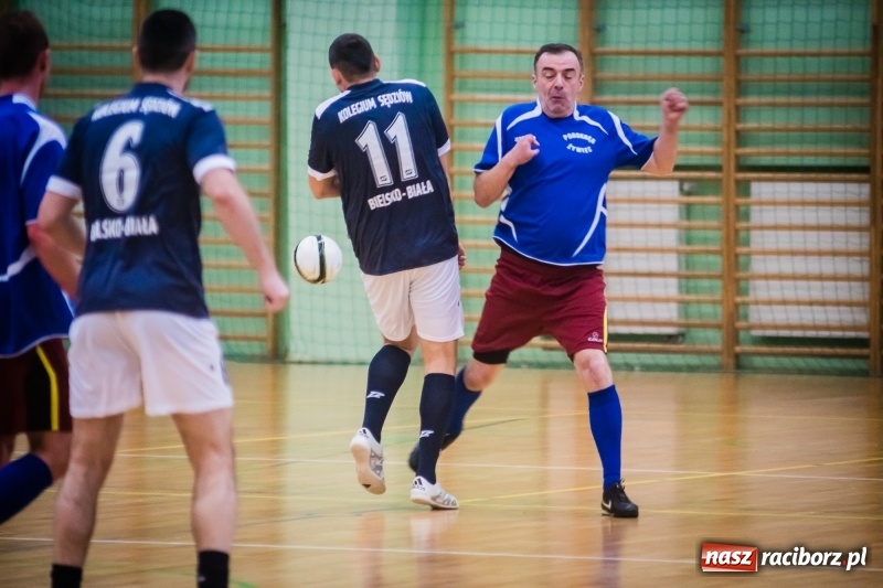 Zdjęcie w galerii na portalu naszraciborz.pl: Mistrzostwa Sędziów Piłki Nożnej w Arenie Rafako. Podokręg Racibórz nie obronił tytułu wiadomości z regionu