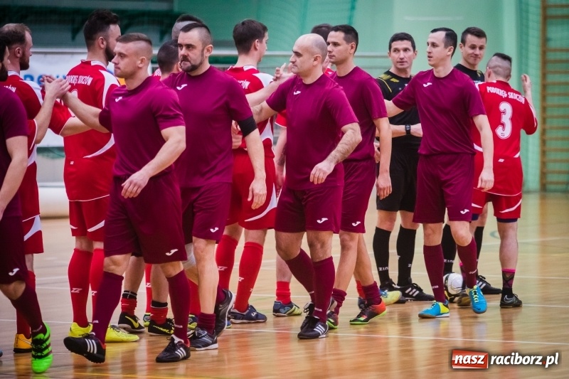 Zdjęcie w galerii na portalu naszraciborz.pl: Mistrzostwa Sędziów Piłki Nożnej w Arenie Rafako. Podokręg Racibórz nie obronił tytułu wiadomości z regionu