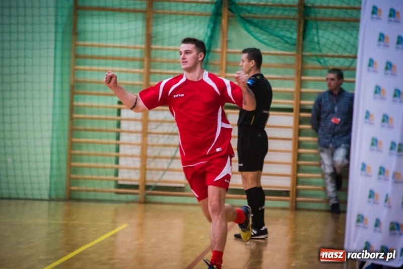 Zdjęcie w galerii na portalu naszraciborz.pl: Mistrzostwa Sędziów Piłki Nożnej w Arenie Rafako. Podokręg Racibórz nie obronił tytułu wiadomości z regionu