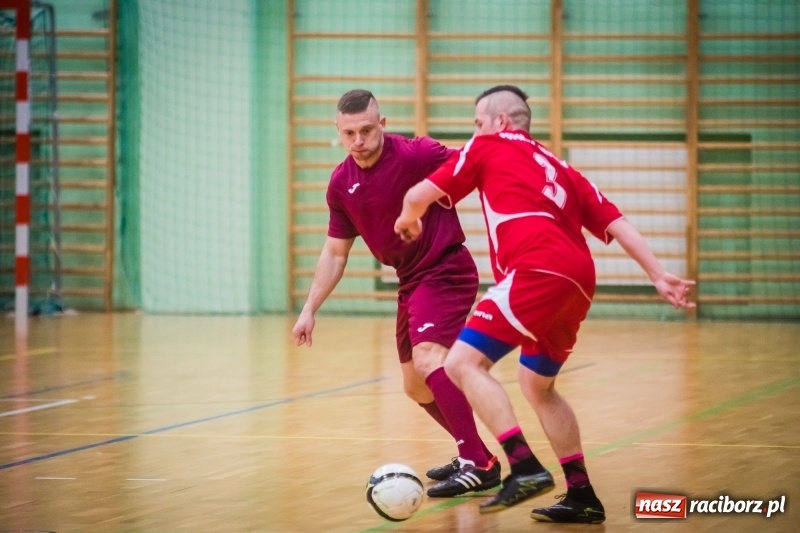 Zdjęcie w galerii na portalu naszraciborz.pl: Mistrzostwa Sędziów Piłki Nożnej w Arenie Rafako. Podokręg Racibórz nie obronił tytułu wiadomości z regionu