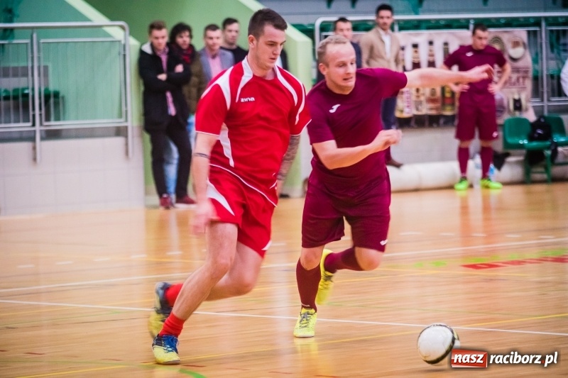 Zdjęcie w galerii na portalu naszraciborz.pl: Mistrzostwa Sędziów Piłki Nożnej w Arenie Rafako. Podokręg Racibórz nie obronił tytułu wiadomości z regionu