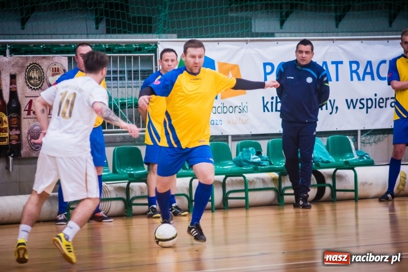 Zdjęcie w galerii na portalu naszraciborz.pl: Mistrzostwa Sędziów Piłki Nożnej w Arenie Rafako. Podokręg Racibórz nie obronił tytułu wiadomości z regionu