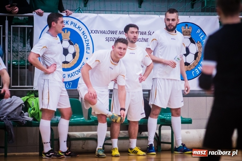 Zdjęcie w galerii na portalu naszraciborz.pl: Mistrzostwa Sędziów Piłki Nożnej w Arenie Rafako. Podokręg Racibórz nie obronił tytułu wiadomości z regionu