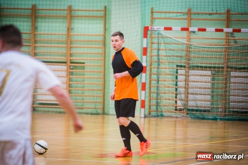 Zdjęcie w galerii na portalu naszraciborz.pl: Mistrzostwa Sędziów Piłki Nożnej w Arenie Rafako. Podokręg Racibórz nie obronił tytułu wiadomości z regionu