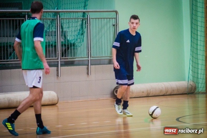 Zdjęcie w galerii na portalu naszraciborz.pl: Mistrzostwa Sędziów Piłki Nożnej w Arenie Rafako. Podokręg Racibórz nie obronił tytułu wiadomości z regionu