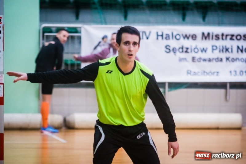 Zdjęcie w galerii na portalu naszraciborz.pl: Mistrzostwa Sędziów Piłki Nożnej w Arenie Rafako. Podokręg Racibórz nie obronił tytułu wiadomości z regionu