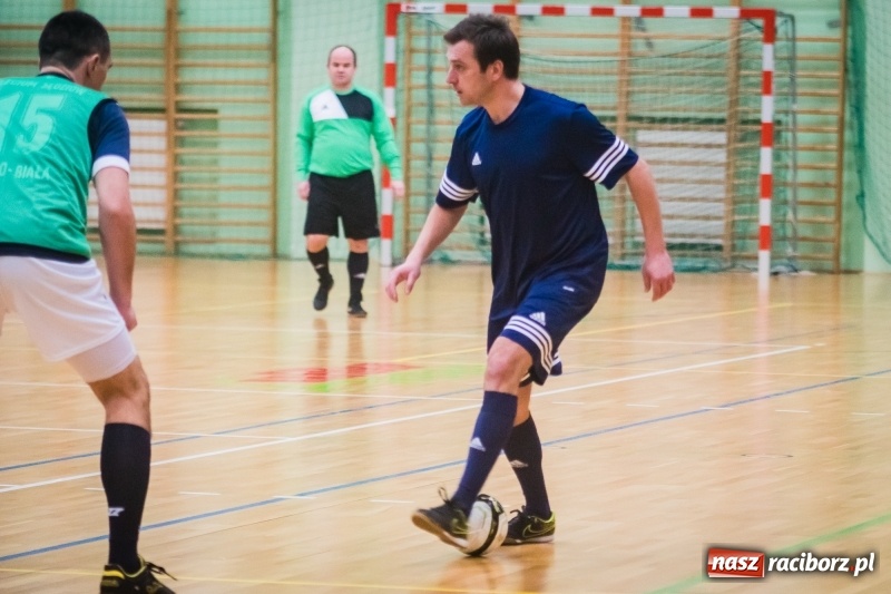 Zdjęcie w galerii na portalu naszraciborz.pl: Mistrzostwa Sędziów Piłki Nożnej w Arenie Rafako. Podokręg Racibórz nie obronił tytułu wiadomości z regionu