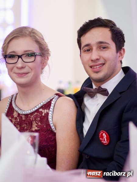 Zdjęcie w galerii na portalu naszraciborz.pl: Gastronomik na balu maturalnym w Rogowie  wiadomości z regionu