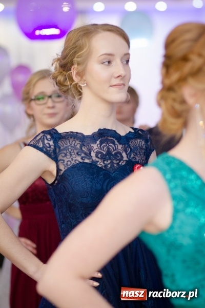 Zdjęcie w galerii na portalu naszraciborz.pl: Gastronomik na balu maturalnym w Rogowie  wiadomości z regionu