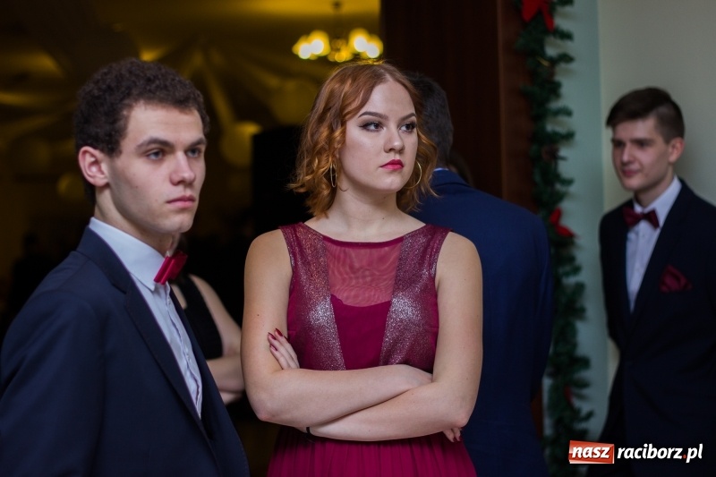 Zdjęcie w galerii na portalu naszraciborz.pl: Studniówka Mechanika w Pogrzebieniu wiadomości z regionu