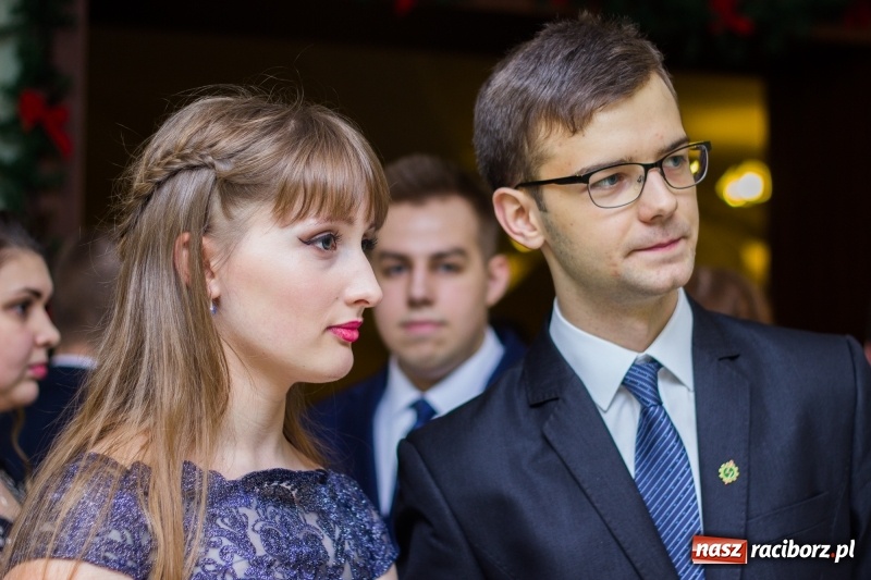 Zdjęcie w galerii na portalu naszraciborz.pl: Studniówka Mechanika w Pogrzebieniu wiadomości z regionu