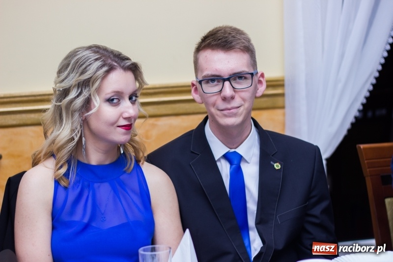 Zdjęcie w galerii na portalu naszraciborz.pl: Studniówka Mechanika w Pogrzebieniu wiadomości z regionu